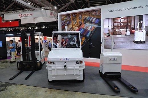 New autonomous robots for logistic needs launched by ST Engineering