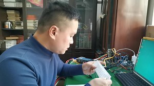 固态硬盘损坏不识别，其实数据恢复很简单，只需要一把镊子就能搞定