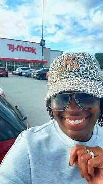 Beis luggage is at ‪@tjmaxx‬!! #beis #tjmaxx #luggage #travel