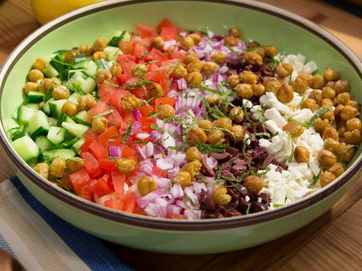 Creamy Greek Orzo Salad with Crispy Chickpeas