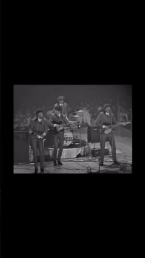 The Beatles - Please Please Me (Live 1964)