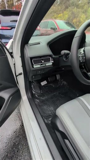 Cloth 🤝 Leather What do we think of this new interior for the 2026 Honda Civic? #hondacivic