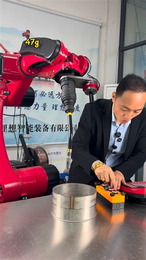 - #borunterobotjack #robot #Stamping #sixaxisrobot robot#borunte #borunterobot #weldingrobot #polishingrobot #palletizingrobot #Spraying robot#Collaborativerobot#Industrialrobot #Program-free spraying robot#Spraying robotse#Collaborative palletizing robot | Fu Jack