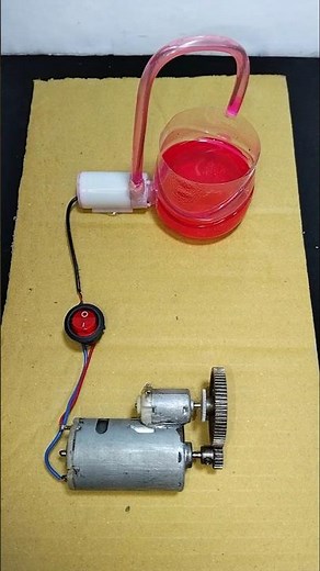 How to Run a Water Pump Using a Hand-Cranked New DC Generator _ DC Motor #dcmotor #tech #shorts