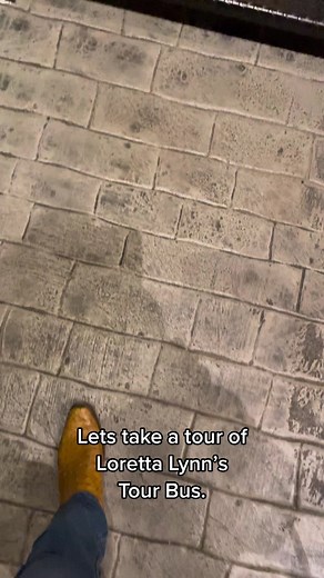 Exploring Loretta Lynn's Iconic Tour Bus