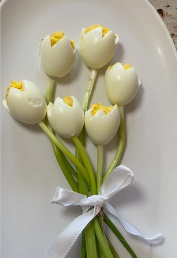 Easter Deviled Egg Tulip Bouquet Recipe