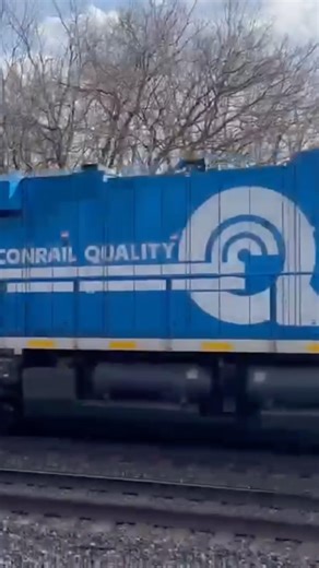 CSX Conrail Heritage Unit #csx #train #railfanning #railfan