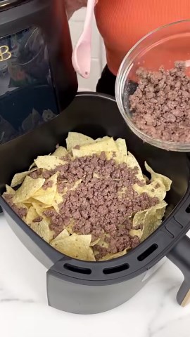The air fryer nachos that stay crispy to the last bite