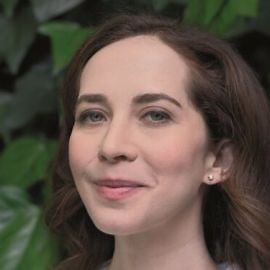 Bess Kalb | Speaking Fee | Booking Agent