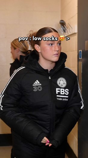 low socks or high? #foryoupage #viralvideo #capcut #footballtiktoks #30 #CapCut