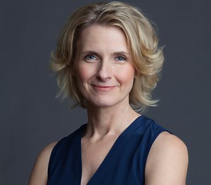 Elizabeth Gilbert delivers a deliciously provocative novel with ’City of Girls'