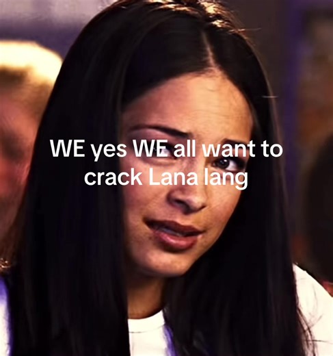 Drop a fallow? #fyp #smallville #lana #xyzbca | lana lang