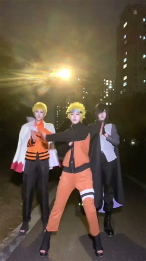 Naruto Uzumaki & Sasuke Uchiha: Jieyin Dance Challenge