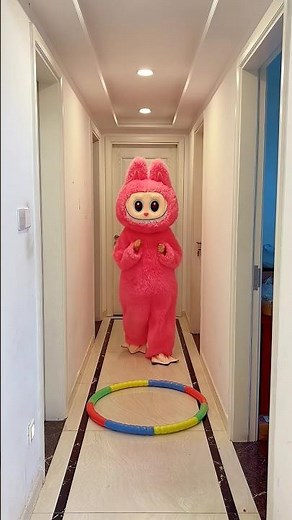 cute Zimomo & Mokoko jumping into the hula hoop