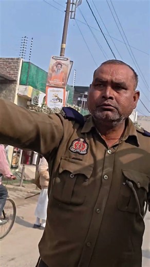 श्री प्रेमानंद जी के दर्शन करने के लिए आई लाखों भक्तोंकी भीड़#premanandjimaharaj #vrindavan