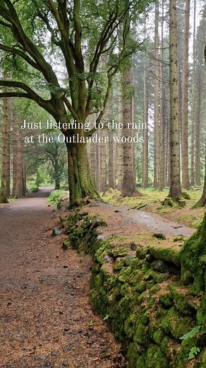 Taking a moment under the Scottish rain at one of the Outlander filming locations . . . . #outlander #outlanderfans #outlanderlove #claireandjamie #jamieandclaire #jamiefraser #samheughan #scotland #outandaboutscotland #slowliving #rain #forestbathing #nature #escocia #bathgate | scotlandhiddenadventures