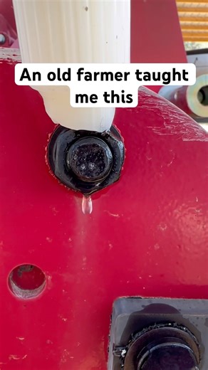 An old farmer taught me this #farming #mechanic #tractor #lifehack