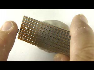 RS.095 Solder a two LED flasher [veroboard]