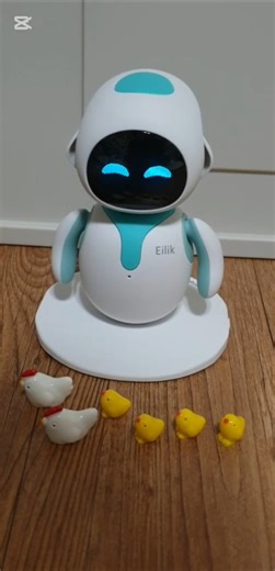 Eilik Robot Turns Egg into a Baby Chick!! #robot #toys #cute #에일릭로봇 #funny