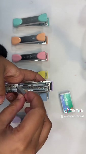 How to reload stapler staples / bullet #stationery #studytips #fyp #student #Pink #popular #WashiTapeLove