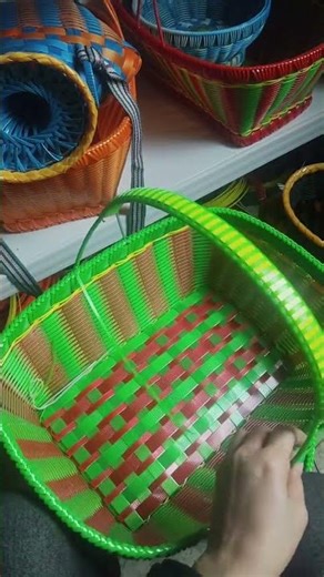 #A beginner s tutorial on hand weaving