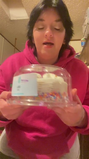 Hey hey Y’all This is My Birthday Haul everything I got today, I got Maui Moisture Shampoo and Conditioner, I got OGX Argan Oil Shampoo and Conditioner, I got a Air Wick essential mist Diffuser Starter Kit, Head and Shoulders Dry Scalp Care Shampoo, Cake Pan with Lid, My Vanilla Birthday Cake from Kroger, I went shopping at Family Dollar, Rose’s, the CHKD Thrift Store, and CVS, today on January 14, 2026 I turned 33 years old #mybirthdaytoday #mauimoisture #airwick #mybirthdayhaul #ogxbeauty @Mau