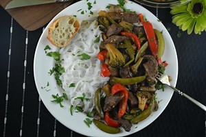 Slow Cooker Beef Tips and Vegetables