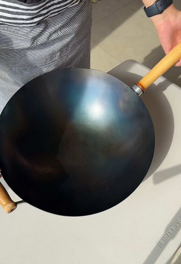 ¿Por qué mi wok de carbono oxidó en 2 años? Restauración y cuidado