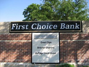 Geneva's First Choice Bank Fails, Becomes Branch of Inland