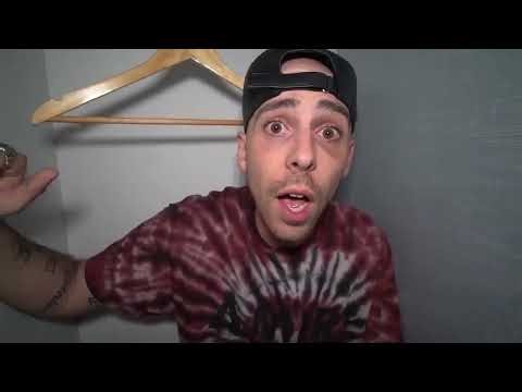 DO NOT CALL PENNYWISE GIRLFRIEND AT 3AM!! _SHE CAME TO OUR HOUSE!!_