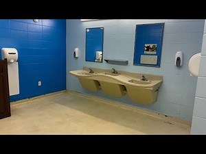 Excel Dryer XLERATORs (4/5) | Indianapolis Zoo | Indianapolis, IN