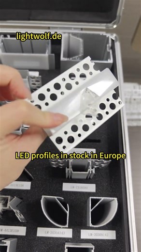 EU in Stock ,Led aluminum profile,Led strip lights,Neon strip lights,COB strips light.