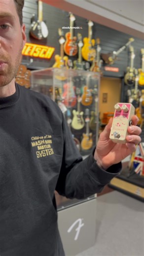 🚨 Pedal Drop! 🚨 We’ve just had a fresh top-up of EarthQuaker Devices pedals land in store — and of course we let Marc show them off… in his own questionable style. 😅 The Barrows and the Dispatch Master. GUITAR: Shergold Telstar Standard ST14 - Lefty in Champagne Gold AMP: Blackstar TV-10a Combo #earthquakerdevices #blackstar #shergoldguitars #guitarpedals | Absolute Music