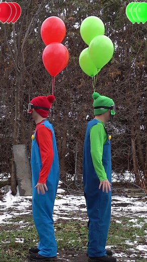 Mario VS Luigi Balloon Battle in Real Life #mario #luigi #mariobros #supermario #mariovsluigi #battle #fyp #foryou