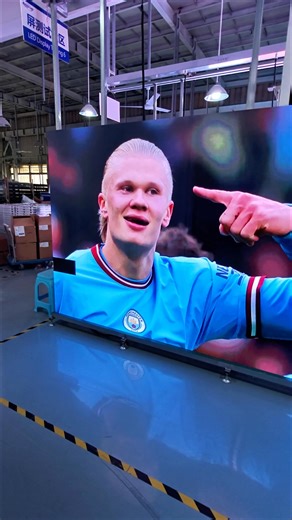 Is Haaland the smartest player?EA640F2 indoor LED screen is a visually stunning produce, featuring a front service design for its LED modules, power supply and receiving card. It is an ideal solution for indoor fixed installation front service screen. #EagerLED #indoorLEDscreen #LEDscreen #LEDmodule #LEDvideowall #LEDscreensupplier Buy stable LED display, go to EagerLED. Website: https://www.eagerledscreen.com Email: info@eagerled.com Whatsapp: 86 153 6103 8665 Instagram: https://www.instagram.c