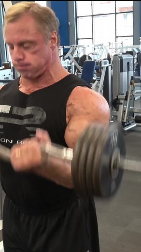 Top 3 Tips for Developing 22-Inch Biceps