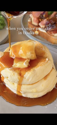 A newly opened fluffy pancake café near Osaka Castle 🥞🌿 MICASADECO THE PARK is a fresh new spot — perfect if you love super soft, airy pancakes. What I tried: Fluffy Ricotta Pancake – ¥1,750 Light, cloud-like texture but still super satisfying. Great for a café break while sightseeing. Reservations available ✅ 【MICASADECO THE PARK】 \t•\tAddress: C-2 “Naniwa” area, 3-65 Babacho, Chuo-ku, Osaka, Japan (near Osaka Castle) 오사카성 근처에 새로 오픈한 폭신폭신 팬케이크 카페 🥞🌿 MICASADECO THE PARK는 푹신한 팬케이크 좋아하는 사람이라면 