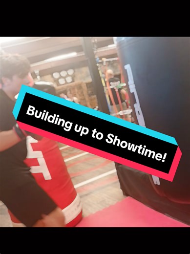 Building up to showtime! I hope you're all keeping to your new year's resolutions to box more and better only @ Cleary's Boxing Gym! #fyp #boxing2026 #buildinguptoshowtime #resolutions #legendsinthemaking
