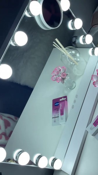 Free shipping BELOFAY Hollywood Vanity Mirror with Dimmable Bulbs 3 Color Modes & Touch Control USB Output Tabletop & Wall Mount Ideal for Makeup Dressing Table & Beauty Room Stylish LED Bulbs for Perfect Glow #vanitymirror #vanity #freeshipping #home #tiktokmademebuylt