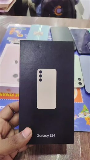 Mobile_hub on Instagram: "Samsung s24 128gb Handy 📱 phone Best camera 📸 Bil box cable All accessories avilable 💥"