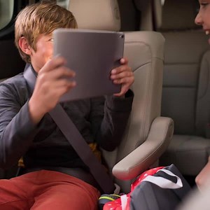 OnStar with 4G LTE Built-in Wi-Fi hotspot = Miles of summer happiness. http://s.onstar.com/ubl8 | OnStar