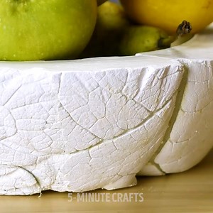 30M views · 138K reactions | Bright crafting hacks with hot glue gun.  | 5-Minute Crafts | Facebook