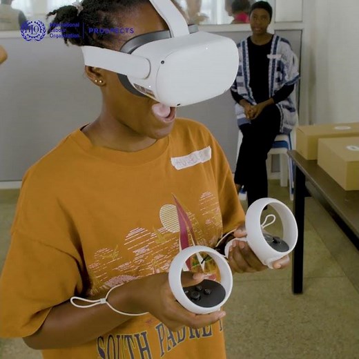 Beyond Expectations: Oreli Ngaboziderha’s First VR Experience in Nakivale!