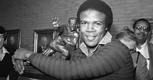 LA Times Today: Remembering USC Heisman Trophy winner Charles White