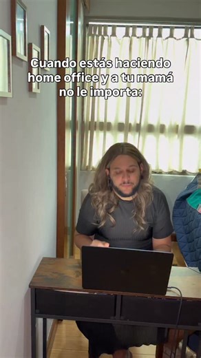 No entienden que si trabajas y quieren tu atención JAJAJAJAJAJA | Paco De Miguel