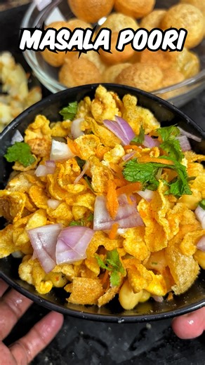 Praveen on Instagram: "💢💥Quick and easy MASALA POORI #masalapoori #masala #poori #chatime #roadside #snacks #healthy #homemade"