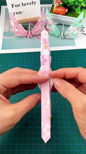 🕊️🐦Beautiful Origami Bird | Easy Paper Craft#OrigamiBird #PaperBird #PaperCraft #DIYCraft #Shorts