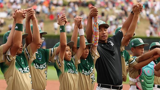 Chinese Taipei celebrates after winning LLBWS
