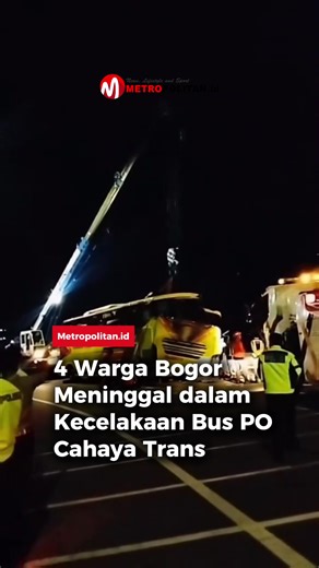 Kecelakaan maut melibatkan bus PO Cahaya Trans terjadi di Simpang Susun Krapyak, Kota Semarang, Jawa Tengah, pada Senin (22/12/2025) dini hari. Insiden tersebut menyebabkan 16 orang meninggal dunia dan 17 lainnya mengalami luka-luka. Kapolda Jawa Tengah Irjen Pol Ribut Hari Wibowo menyampaikan, seluruh korban meninggal saat ini masih dalam proses pemulasaraan dan identifikasi oleh Tim DVI Biddokkes Polda Jawa Tengah di RSUD Kariadi, Semarang. Sementara korban luka dirawat di tiga rumah sakit ber