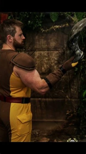 Predator vs Wolverine photoshoot #marvel #superhero #avengers